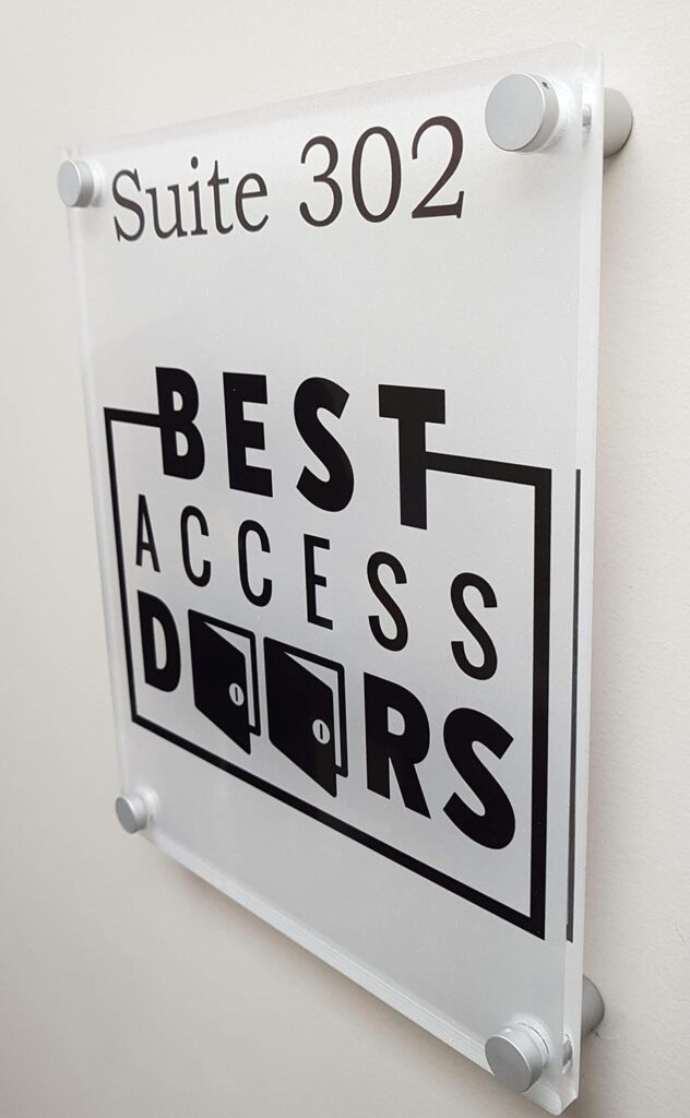 watsons-engraving-and-signage-dundas-gallery-wayfinding-15