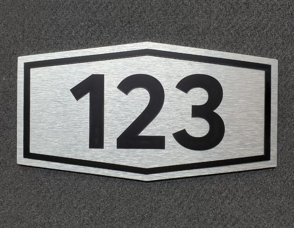 watsons-engraving-and-signage-dundas-gallery-wayfinding-8